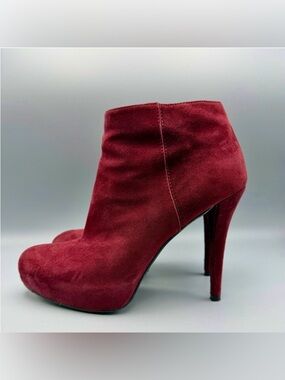 Stuart Weitzman Suede Ankle Boots Size 8 Burgundy Platform Heel Booties
